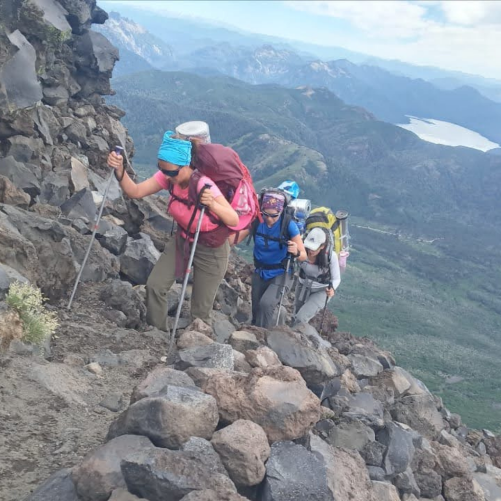 Viaje a Positaña Volcán Lanín Foto tomada por Chabela